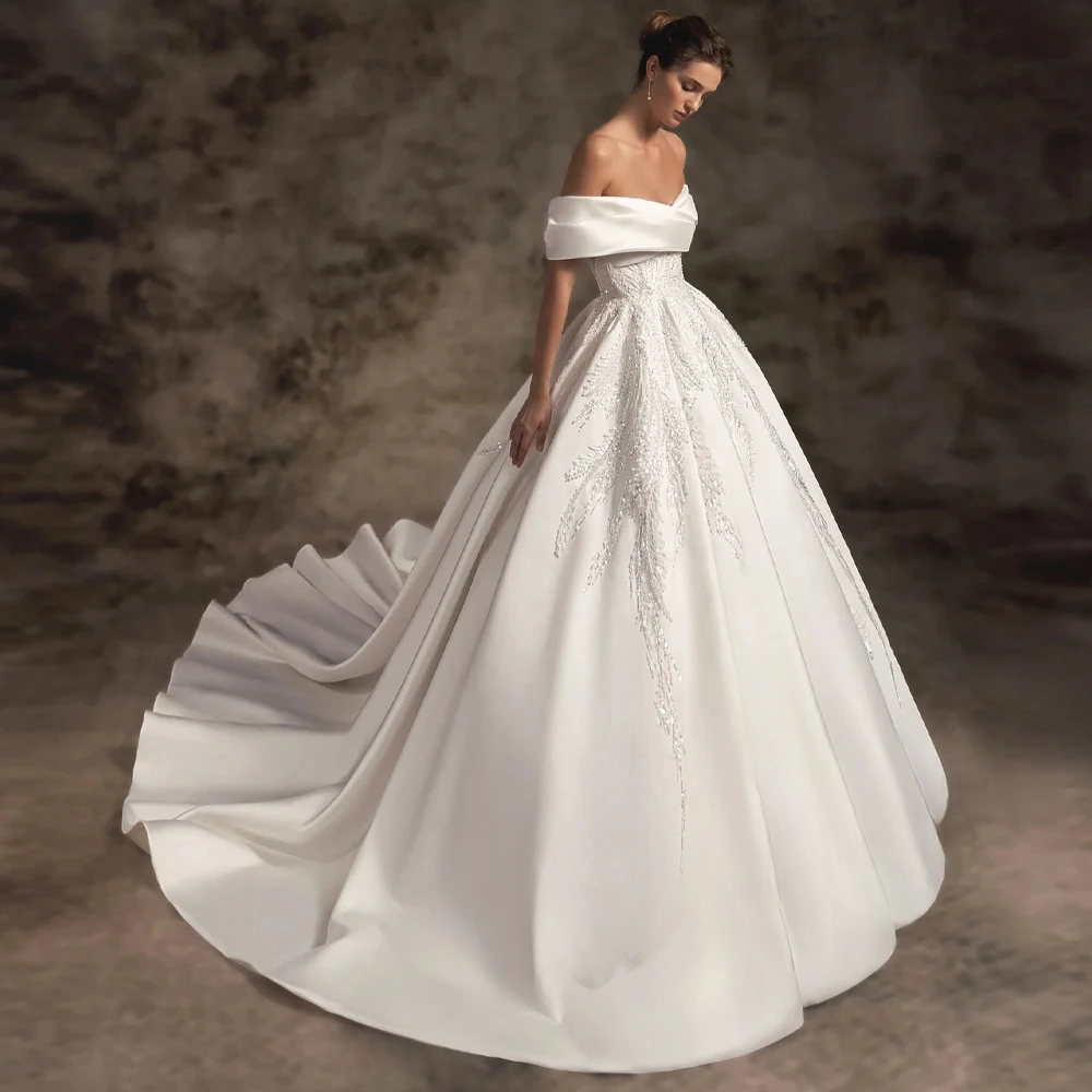 Delicate Off the Shoulder Wedding Dress Lace Appliques Satin Pleat A-line Court Train Vestido De Casamento Custom Made