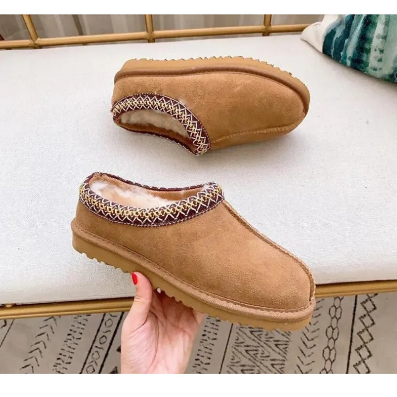 2024 Hot Man Women Tasman slipper snow boots Sheepskin mustard seed Plush fur warm mini designer with card dustbag Casual Beautiful Gift