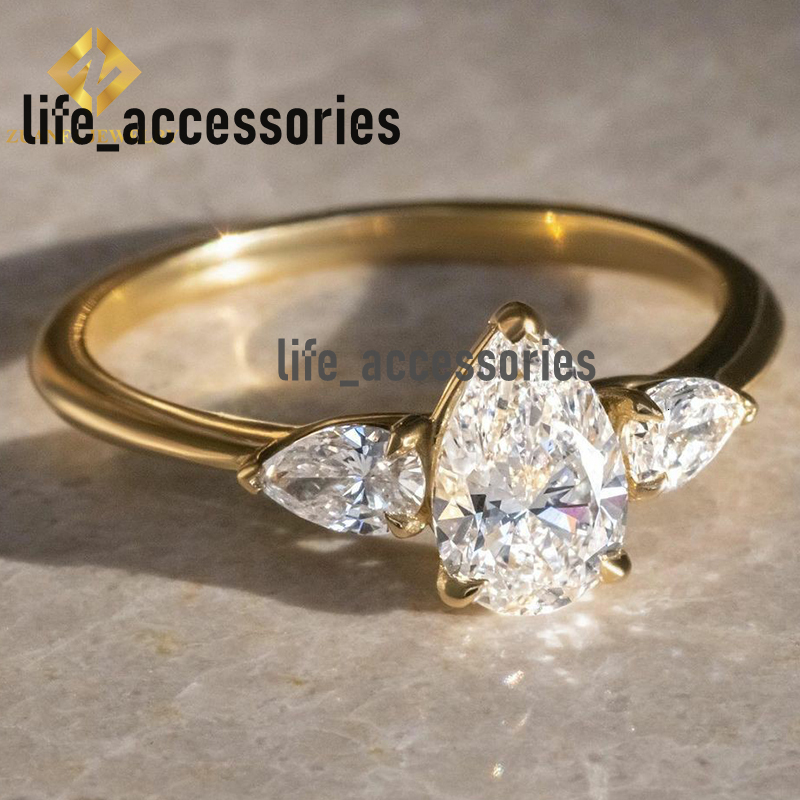 Custom Three Diamonds 10K Solid Gold Lab Grown Diamond Central Pear Cut Wedding Rings Fine Jewelry Wedding Decoration