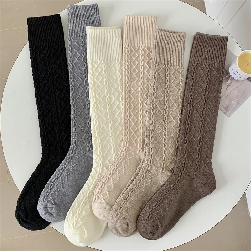 Retro Women Stockings High Quality Japanese Style Solid Color Knee High Socks For Women Korean Style Warm Casual Long Socks 250827
