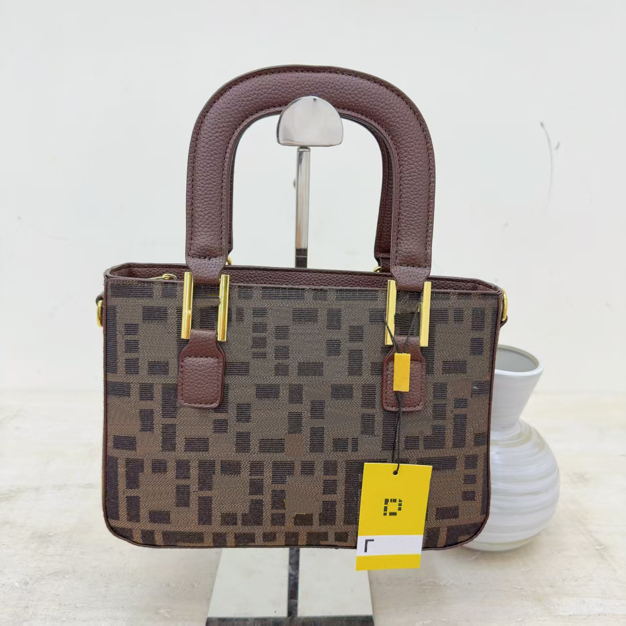 Designer bag makeup bag solid color top Luxury Bag letter print Shoulder bag Handbag Evening bag tote bag large capacity versatile bags crossbody ba