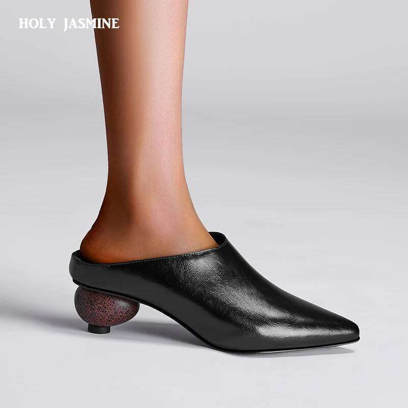 2025 Women's New Spring/Summer Pointed Horse Oil Genuine Leather Sheepskin Baotou Middle Heel Large Muller Half Slippers