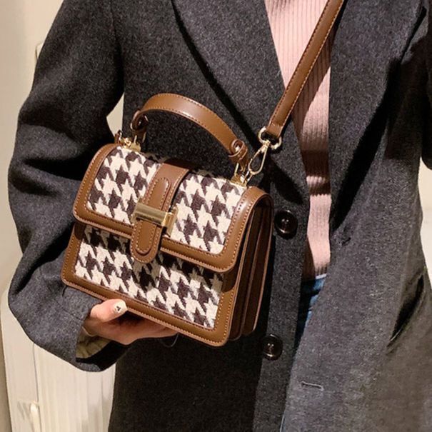 Korean Style Houndstooth for Women, Handheld, Shoulder, Crossbody, Classic Versatile Fashion Small Square Bag, Student Cheap Bag
