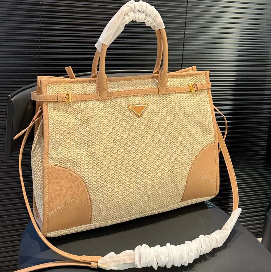 Designer Bag Beach Bag Tote Bag Large Capacity Woven Handbag with Adjustable Strap Available in Small and Large Sizes for Travel