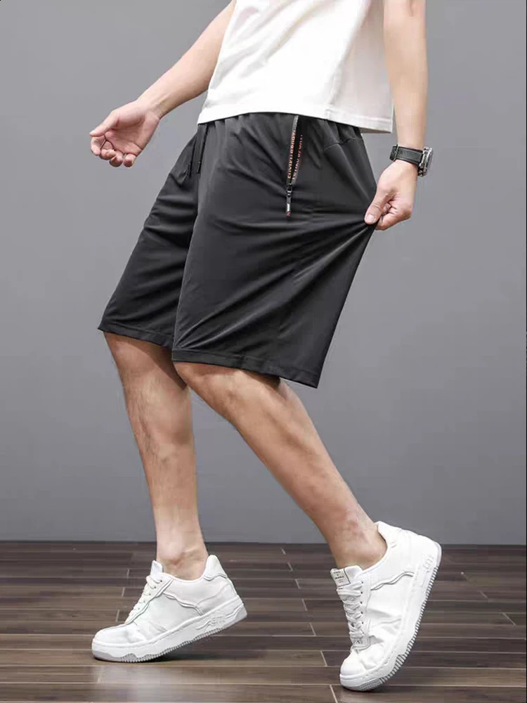 Summer Mens Shorts Breathable Mesh Stretch Ice Silk Gym Running Sports Loose Casual With Zip Pockets Big Size 8XL 9XL 250828