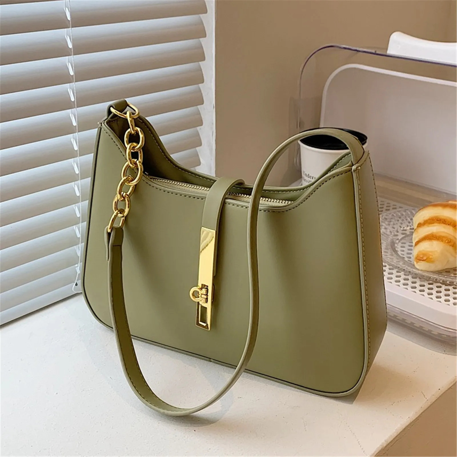 Fashion Women Underarm Shoulder Bags Pu Leather Half Moon Armpit Ladies Black And White Handbags er Trend Purse 250815