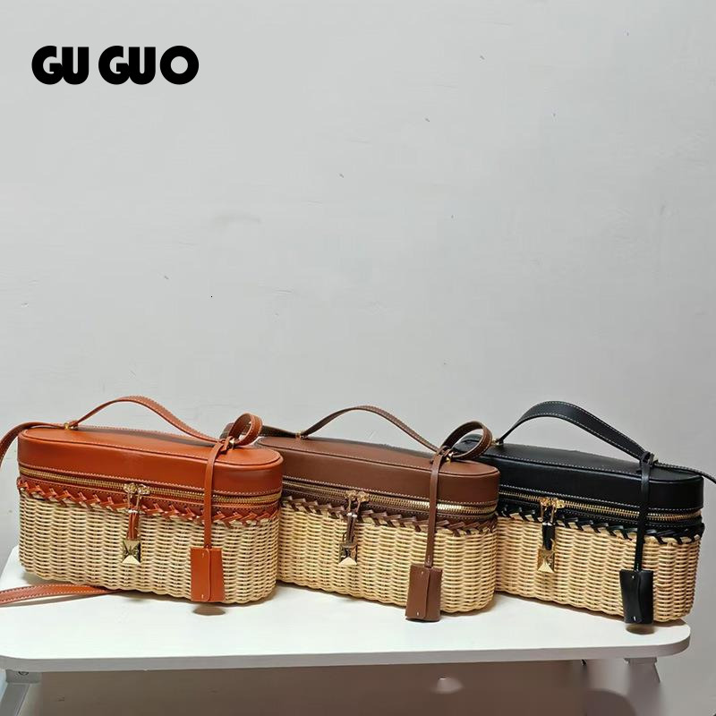 Free Shipping New Designer Bag Star Style Rattan Box Bag Cowhide Handbag Woven Small Square Bag Vacation Style Makeup Bag Shoulder Bag