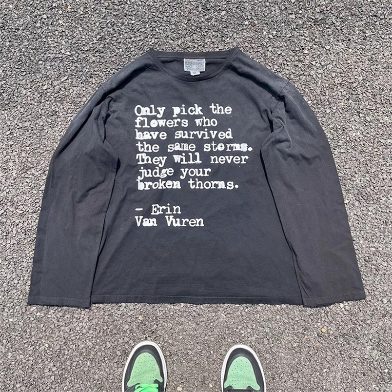 2000s Hip Hop Vintage Casual Letter Print Y2k Long Sleeve ONeck Streetwear Harajuku Gothic Tee Crop Top Men Clothes ropa hombre250828