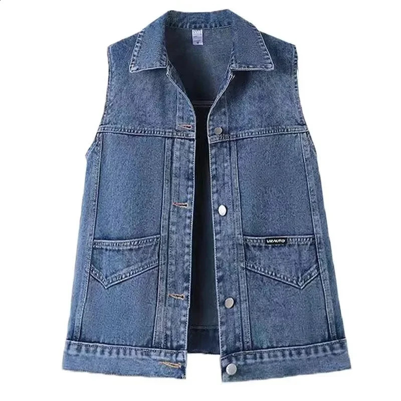 Fashion Women Cowboy Waistcoat Outwear Lady Large Size 4XL Denim Vest Coat Autumn Female Jeans Sleeveless Jacket250828