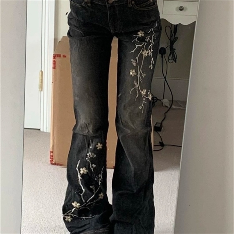 Weekeep Floral Embroidery Jeans Vintage 2000s Low Rise Flared Jeans Women Retro y2k Baggy Denim Pants High Street Basic Trousers250828ww
