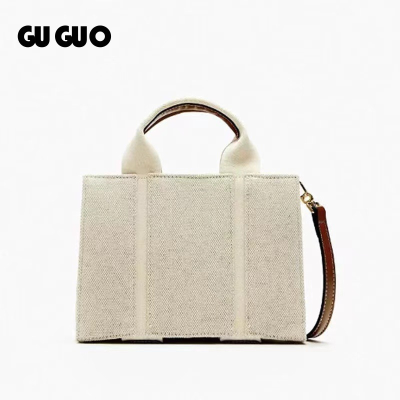 Free Shipping New Designer Bag Women's Bag 2025 Fashion Versatile Off-white Canvas City Handbag Crossbody Bag High-end Small Square Bag