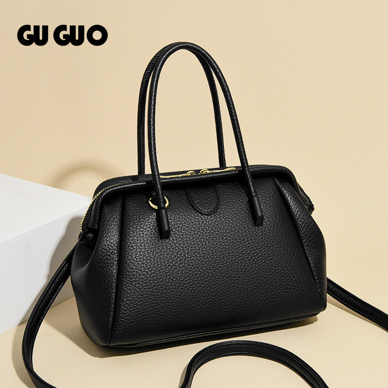 Free Shipping New Designer Bag 2025 New Litchi Pattern Boston Bag Crossbody Bag Women's Handbag Simple Versatile Large Capacity Shoulder Bag