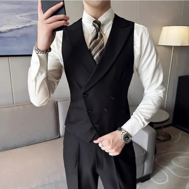 Banquet Business Office Social Work Wear Bottoming Slim Suit Vest Men Clothing Korean Fashion Smart Casual Black Sleeveless Tops 250828
