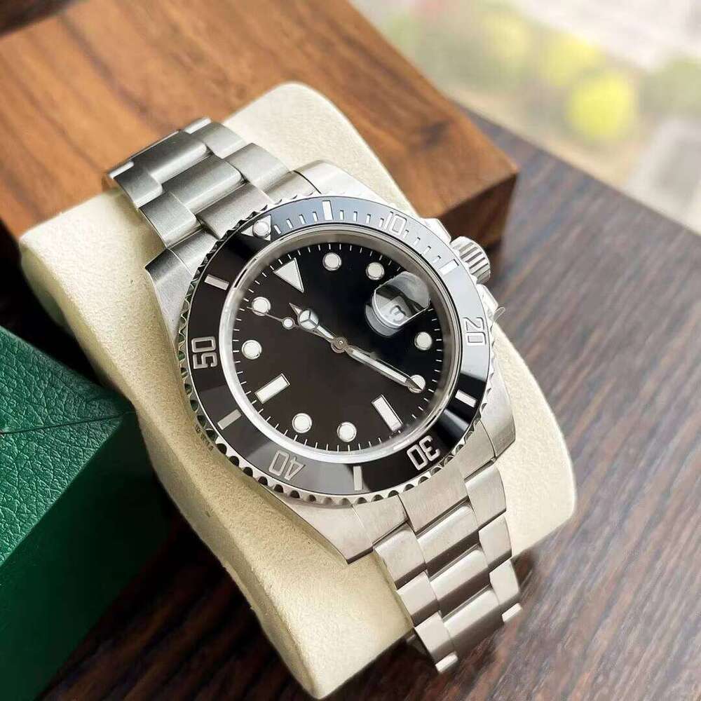 High Quality Automatic Mechanical with Sapphire Crystal Face Made From 904L Stainless Steel Top Watch Movement