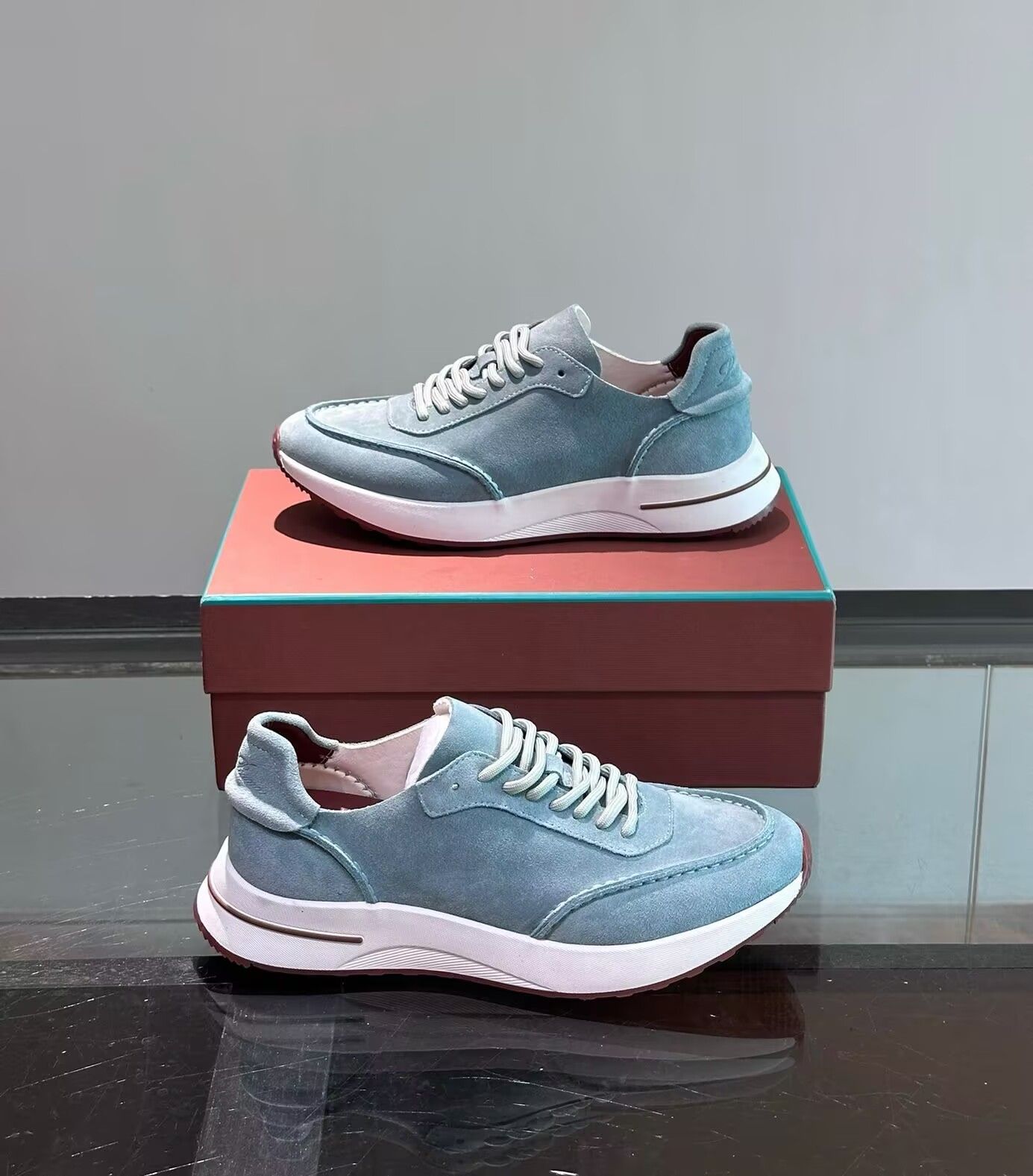 2026 Abbigliamento comodo da uomo Weekend Walk Scarpe da ginnastica in pelle scamosciata Suole in gomma ultraleggere con battistrada Piattaforma da