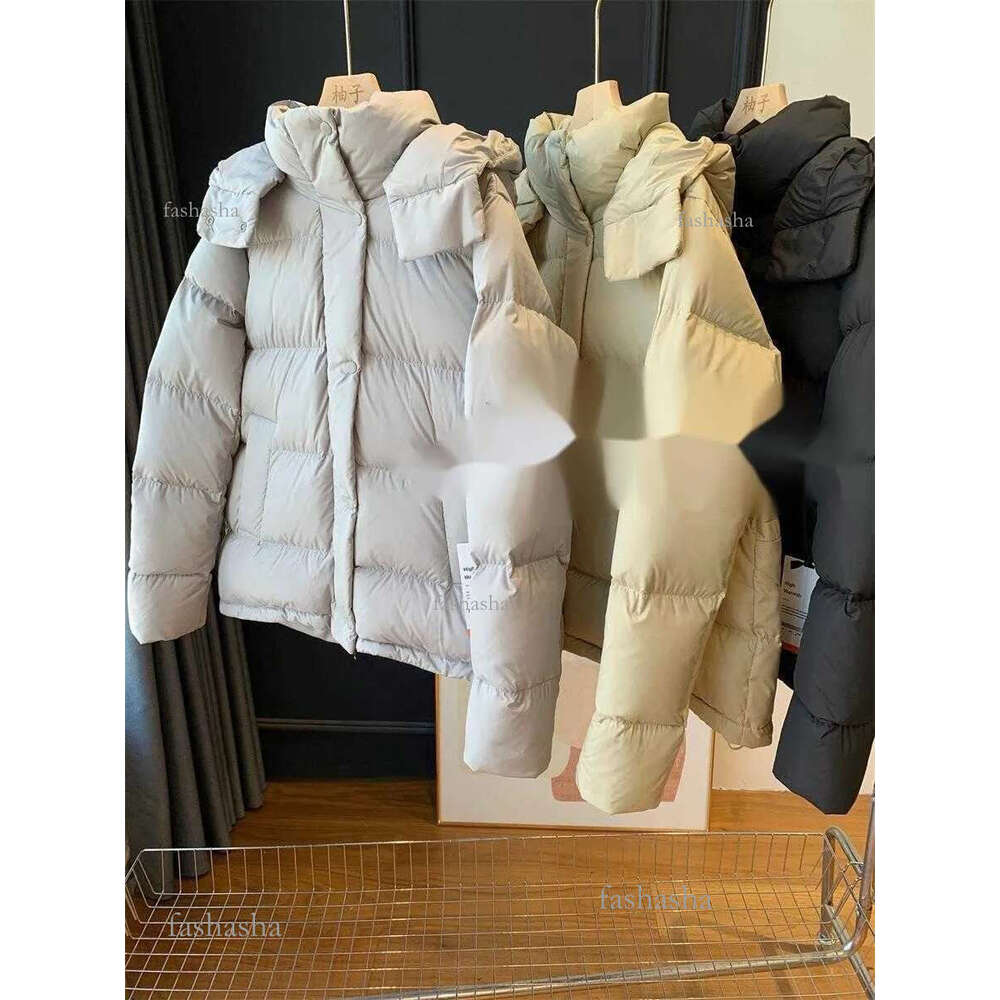 Down Parkas Womens Camouflage Sexy épaule veste gonflable plissée pour les femmes 2024 Veste matelassée de bulle de chauffage et d'hiver pour WOM