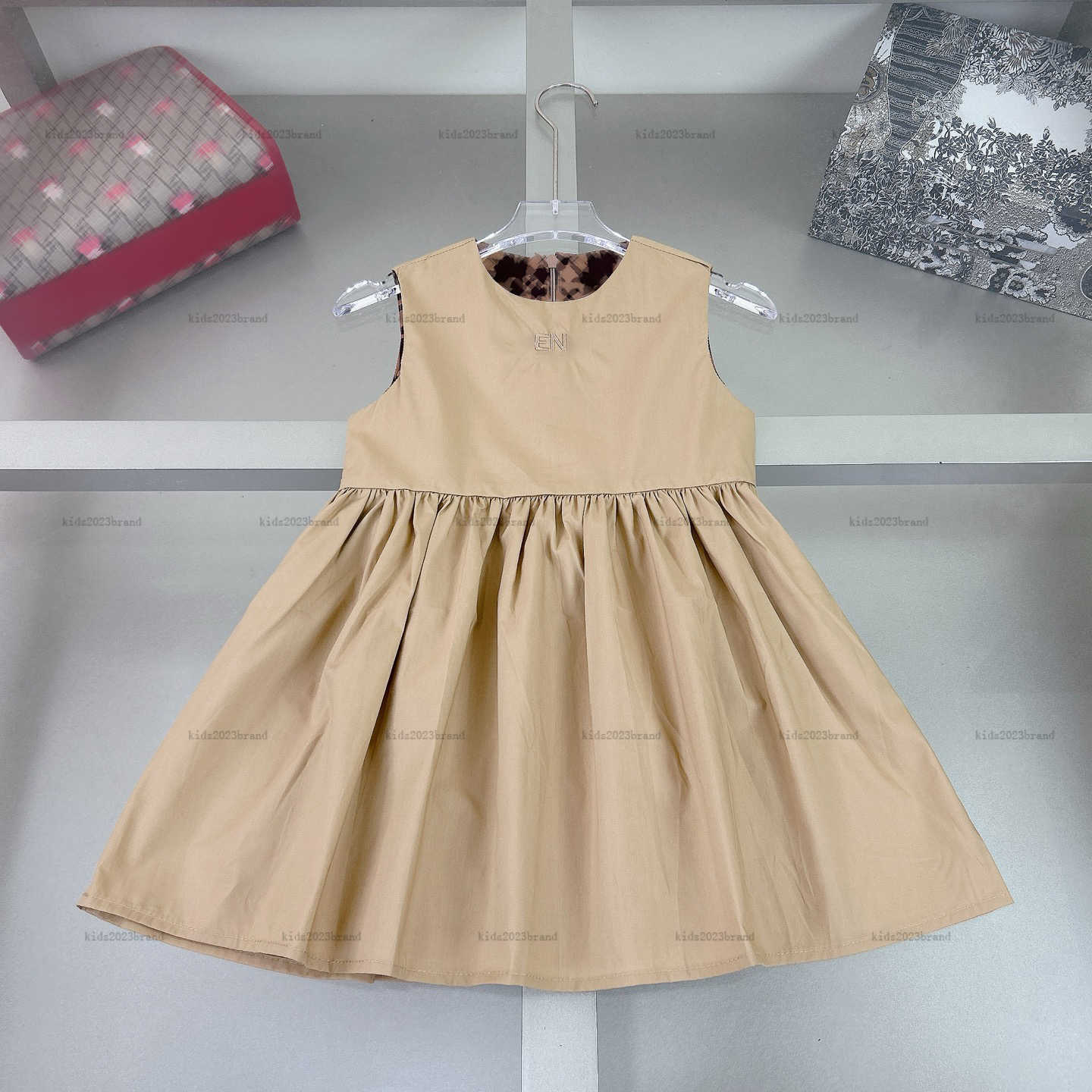 sleeveless girls dress khaki Princess dress kids designer clothes Summer High quality partydress baby skirt A13X01N001-image-919196264
