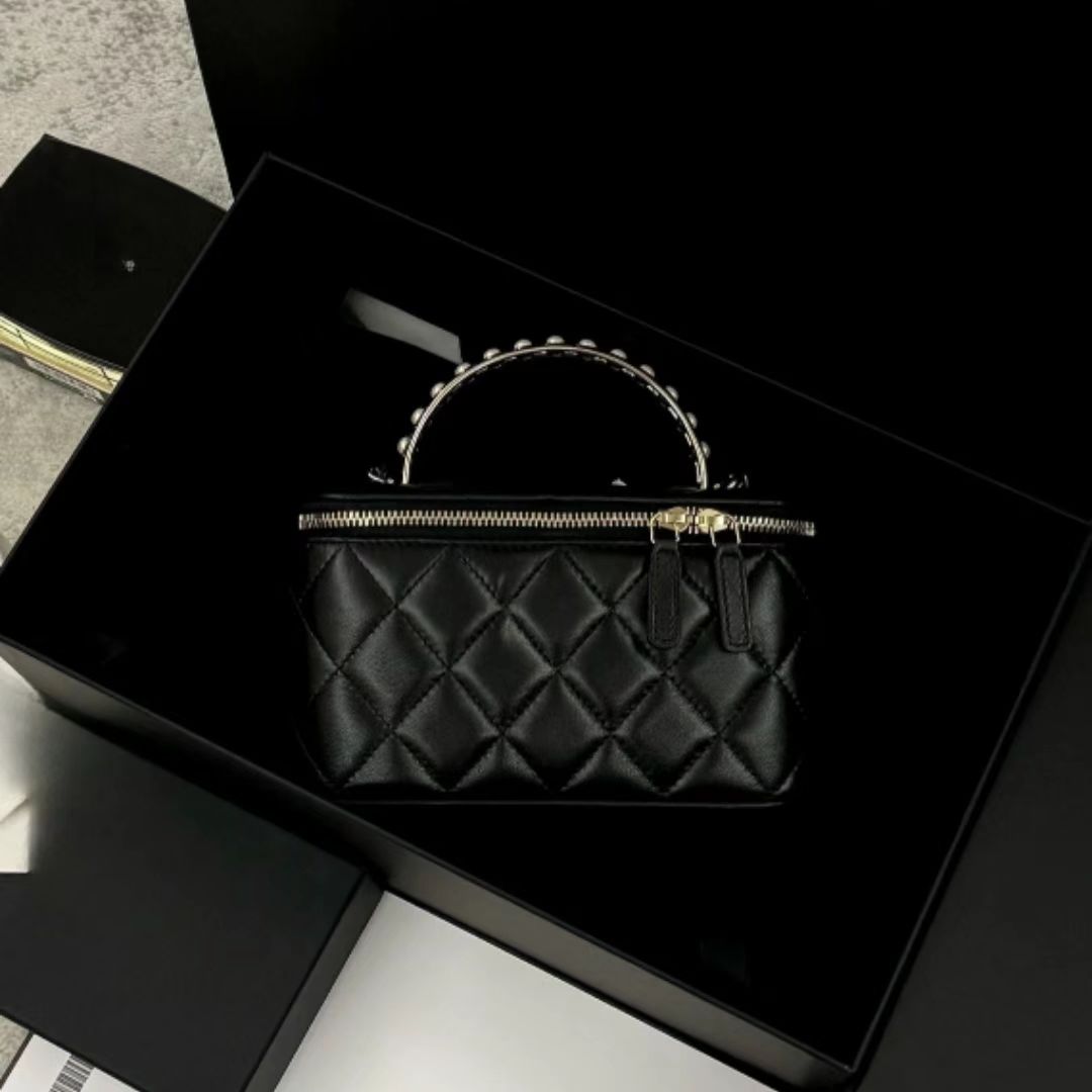 19A Designer 24S Makeup Bag Fashion Box Bag Shoulder Bag Crossbody Bag Metal inlaid Pearl Handle in French Lambskin with 14K gold plated hardware