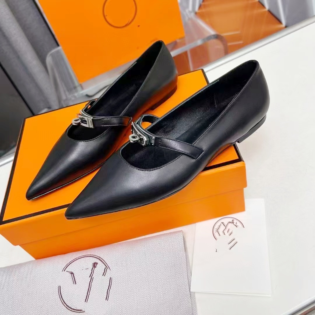 Chaussures habillées de mode talons extérieurs Slipper Beach Designers de luxe Mule Mule Cuir Casual High Heel Mariage Profession Chaussures Femm