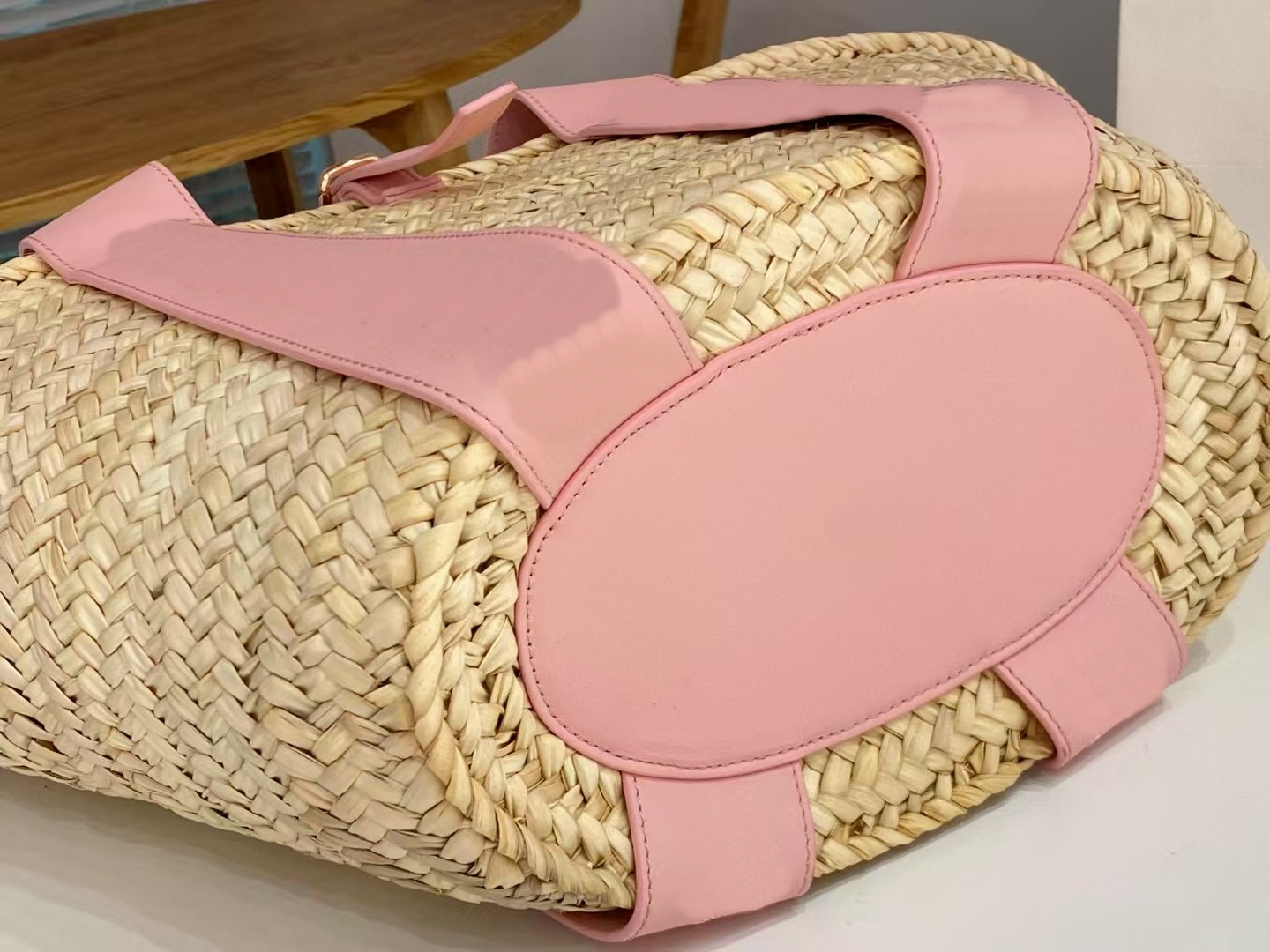 Top Quality Designer Summer Basket Bags Handmade Nude Straw Travel Beach Bags Lettering Embroidery Leather Double Straps Shoulder Bags Luxury Sho