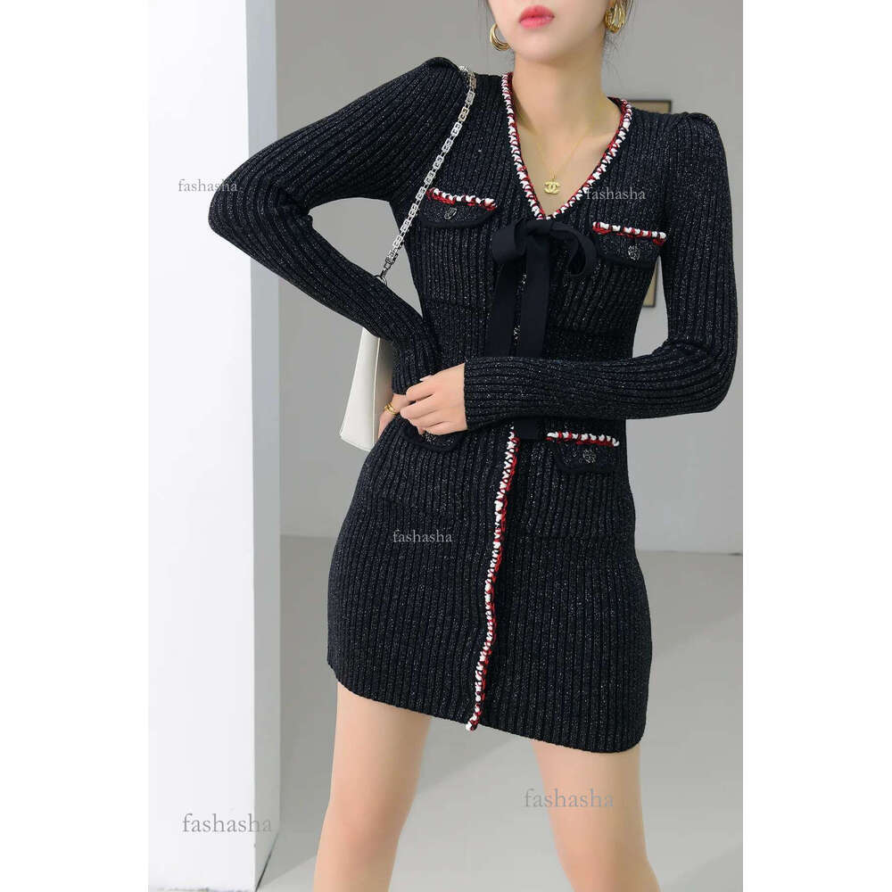 216 L 2022 Runway Dress Spring Summer Dress Brand Same Style Empire Long Sleeve V Neck Black Flora Print High Quality Above Knee
