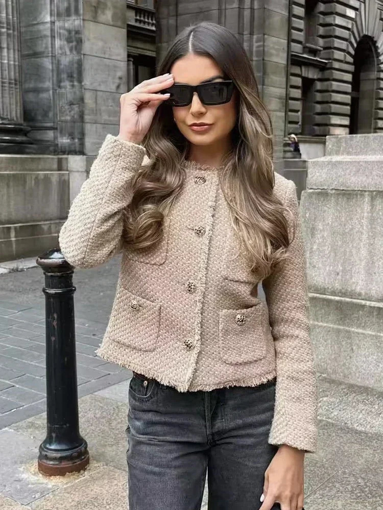 Fashion Tweed Cropped Jacket For Women 2024 Spring Elegant Single Breasted Pocket Coat Female Long Sleeve Round Collar Outerwear 250225