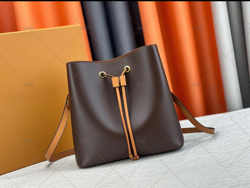 Luxury Leather neonoe bag Bucket Bag for Women Premium Quality 26cm Wide Tall Designer Handbag