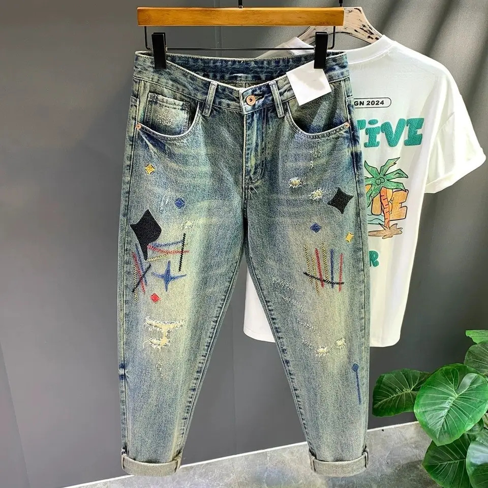 Fashion Mens Casual Jeans with Embroidery Spring Autumn Stylish Jeans Men Korean Clothes Vintage Clothing Washed Jeans 250306