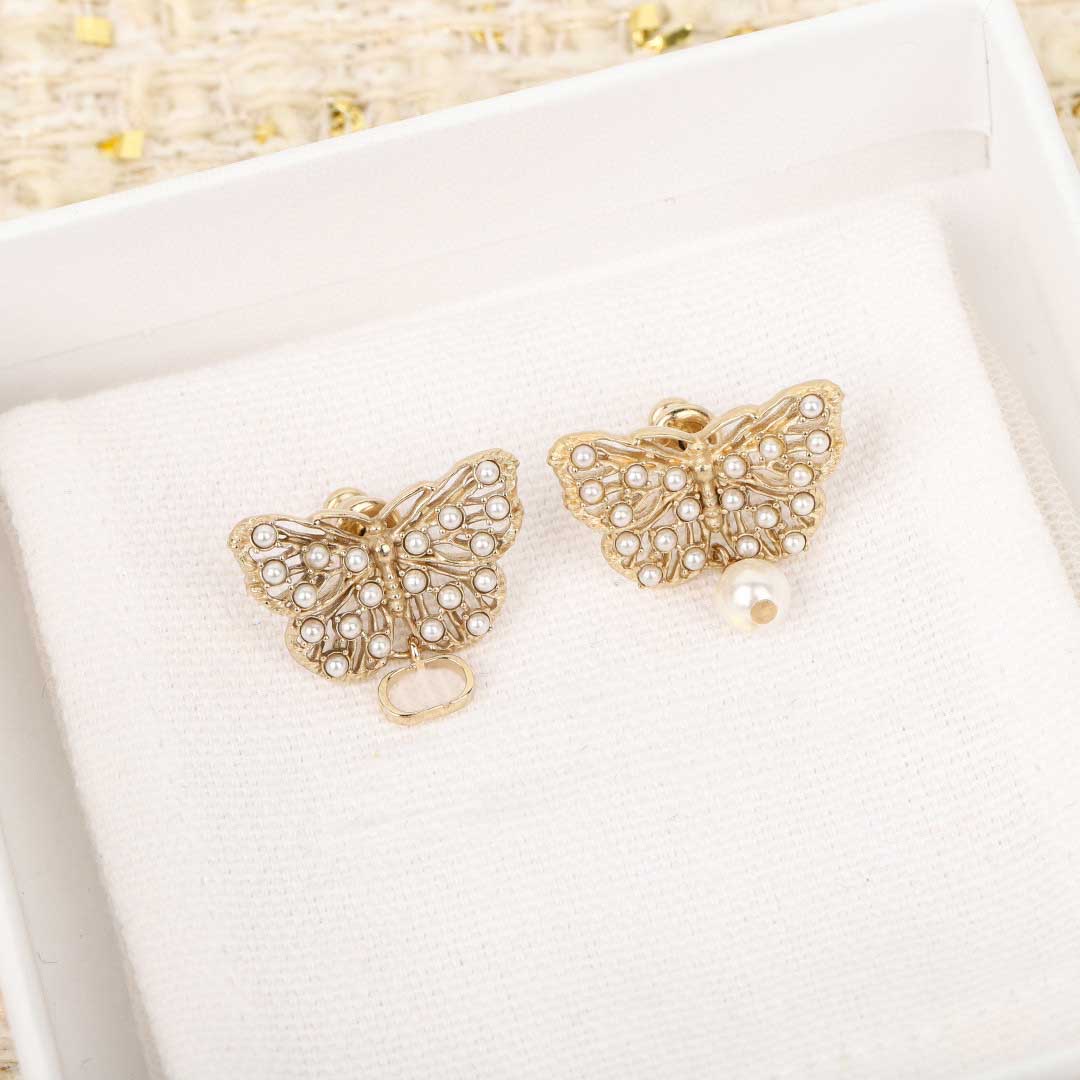 2025 Luxury quality charm butterfly shape with white shell beads in 18k gold plated have stamp PS6257A