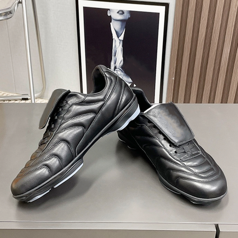 Designer Footprint Soccer Sneaker For Men Women Spring Summer 2025 Sports Shoes Fashion Hiking Casual Training Shoes 763