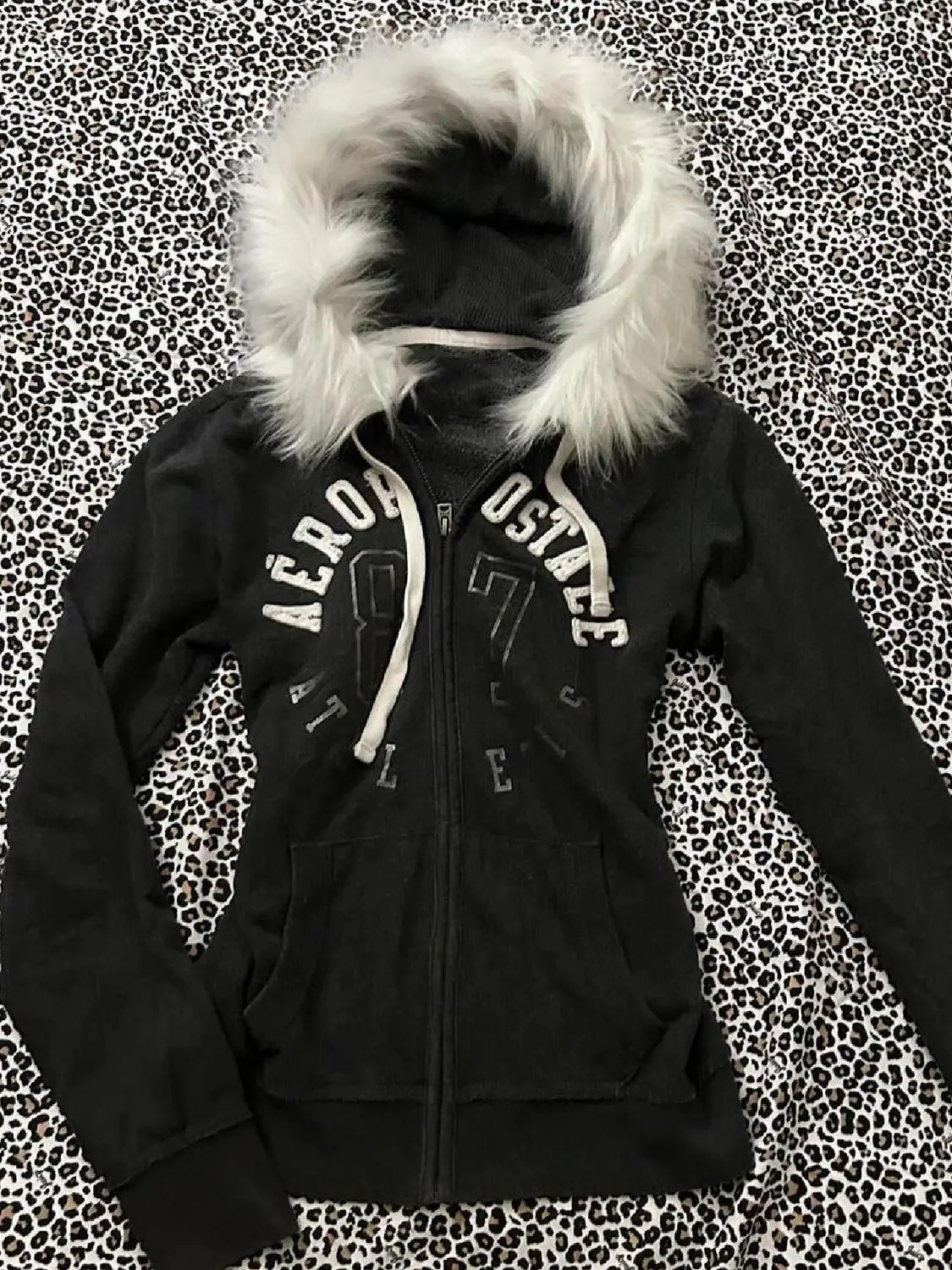 American college style printed furry hooded short sweatshirt casual chic punk zipper thickened y2k slim cardigan jacket 250310