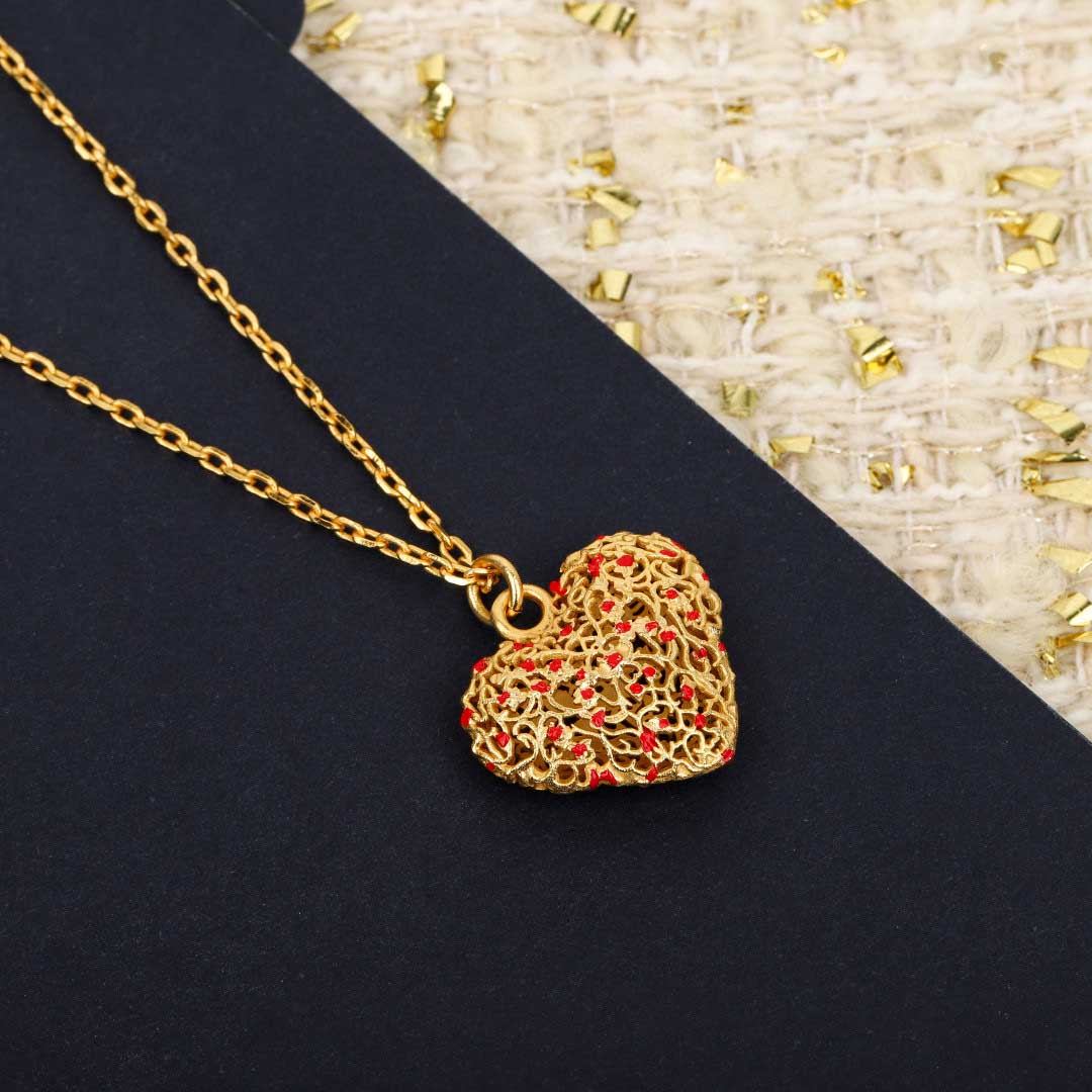 2026 Luxury quality charm pendant necklace with red diamond in 18k gold plated have stamp heart shape PS6258A