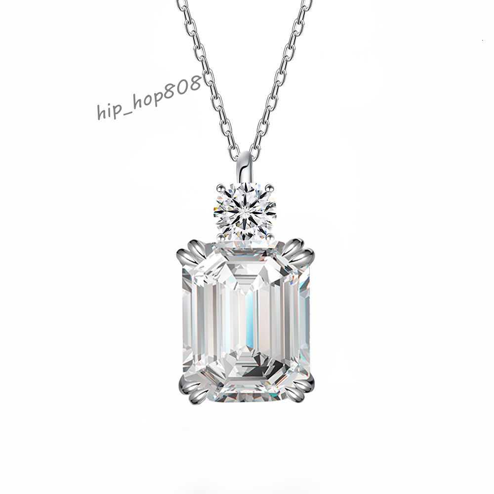 Moissanite Pendant 925 Sterling Silver 4Carat 8*10mm Emerald Cut Moissanite Diamond Necklace for Women
