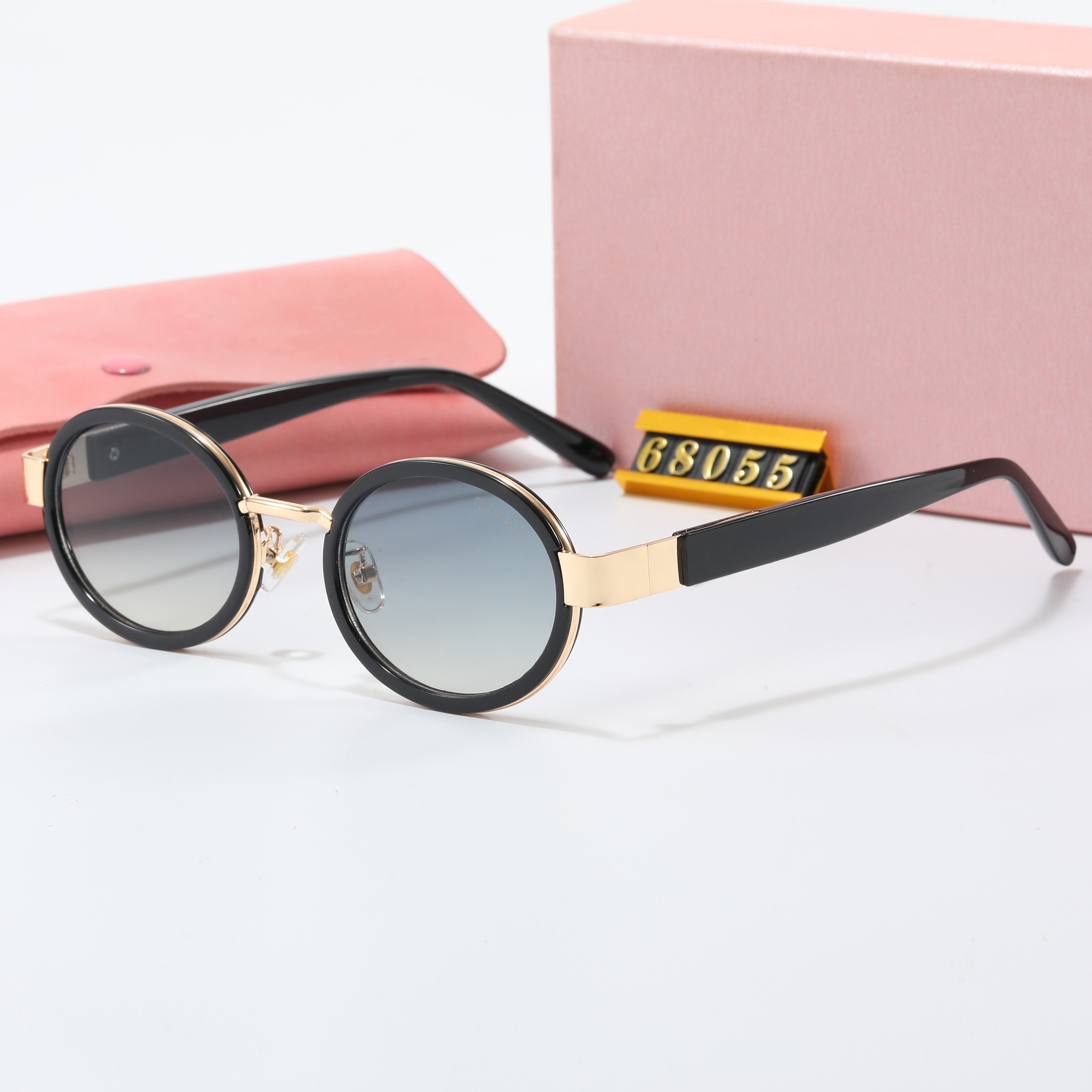 With Box Designer Sunglasses Luxury Eyeglasses Brand Glasses Fashion Amber Black Green Pink Unisex Vintage Full Frame Summer Beach Goggle Shading Po
