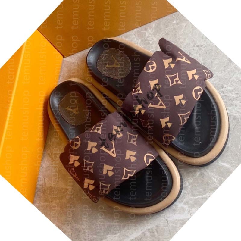 Designer Slides Pool Pillow sandales couples chaussons hommes femmes cuir chaussures plates mode plage tailles 35-44 006