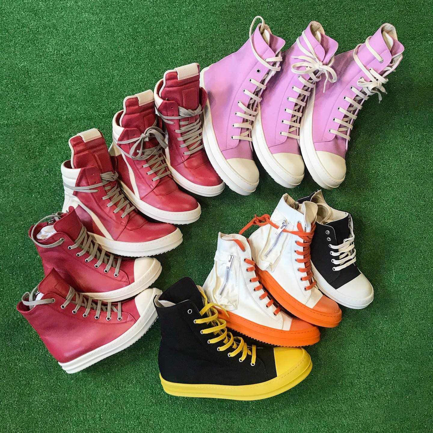 Luxury black boots for women Designer Boots Mini Snow Canvas High boot breathable Lace Up light shoes fashion Genuine autumn winter australia bootie