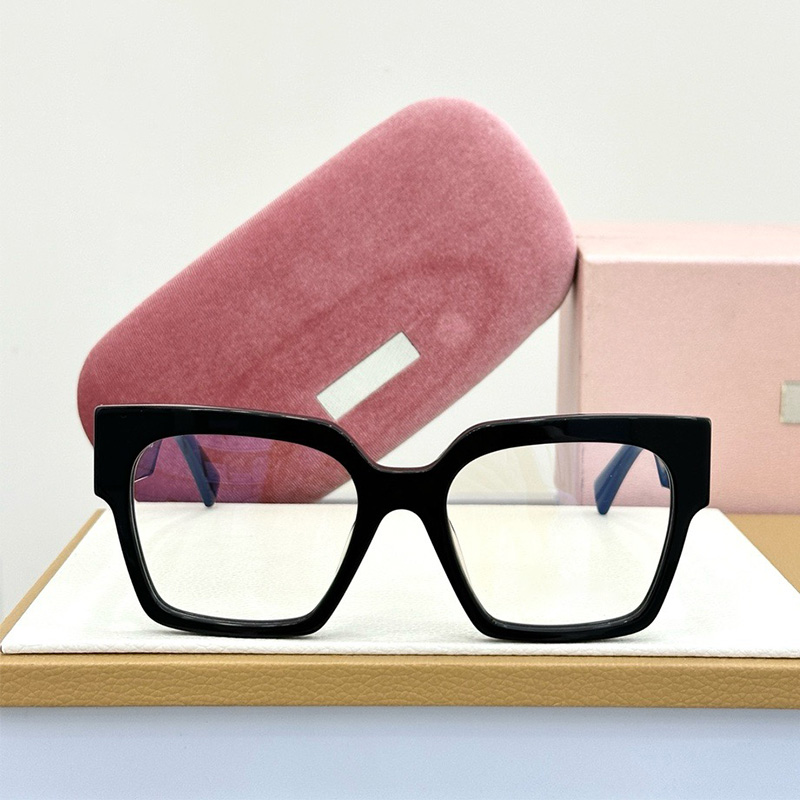 Luxury Designer Sunglasses for Women Square Acetate Fiber Optical Frame Glasses Trendy Fashion Anti UV Transparent Lens Sunglasses With Box 04UY