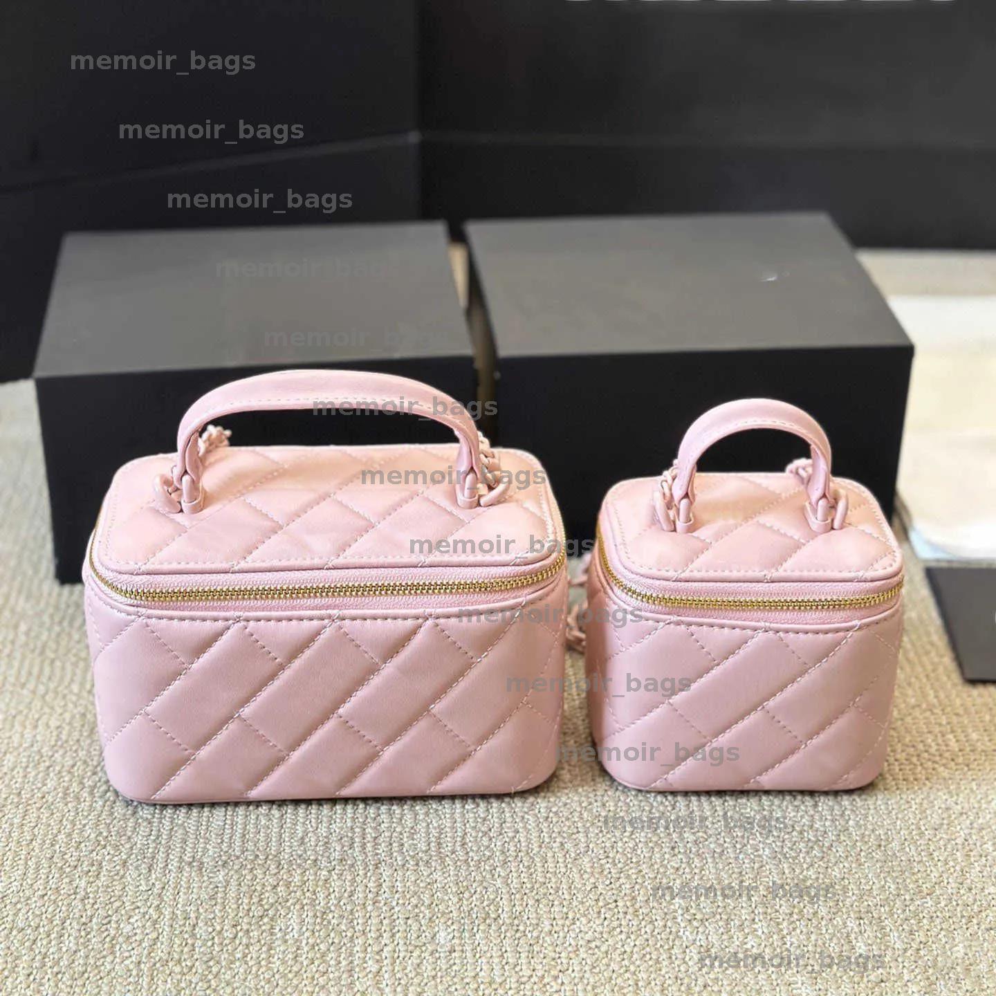 Womans Make Up Box Designer Bags Chain Makeup Bag Shoulder Handle Bag Leather Women Cosmetic Bag Crossbody Purse Diamond Suitcases Luxury Toiletry B