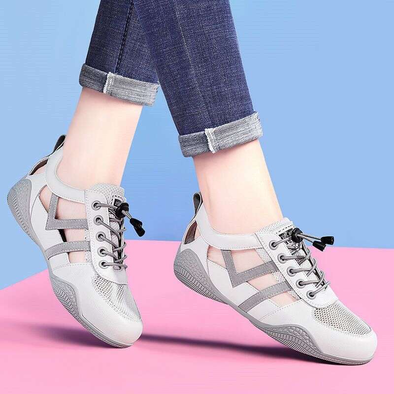 Cut size casual sandals, women's flat summer hollowed out breathable mesh shoes, versatile white shoes for students