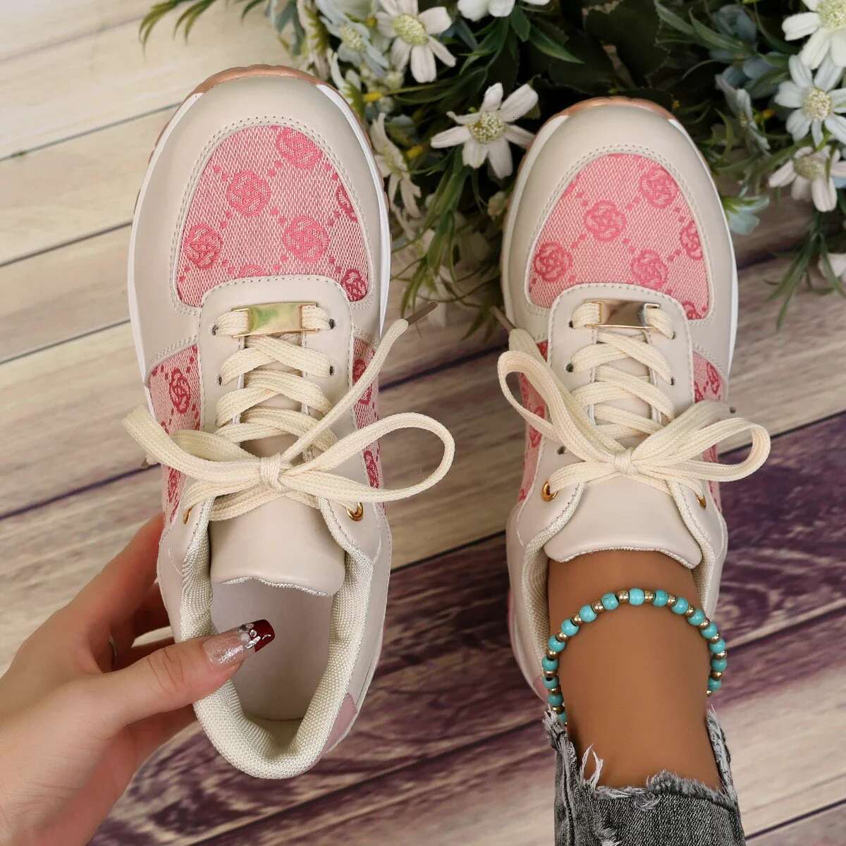 2025 new women s sports shoes sports fashion shoe designer trendy fashion women s lace up comfortable