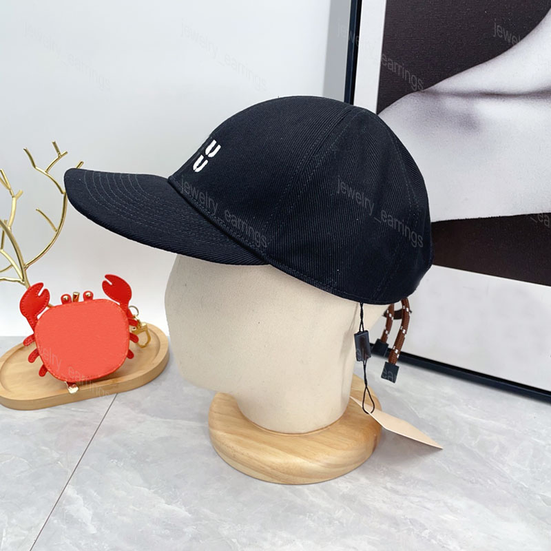 Designer Baseball Hat for Men Women Letter Embroidery Mens Cap Rope Casquette Fitted Hats Summer Caps Fashion Casual Mens Designers SunHats Ball