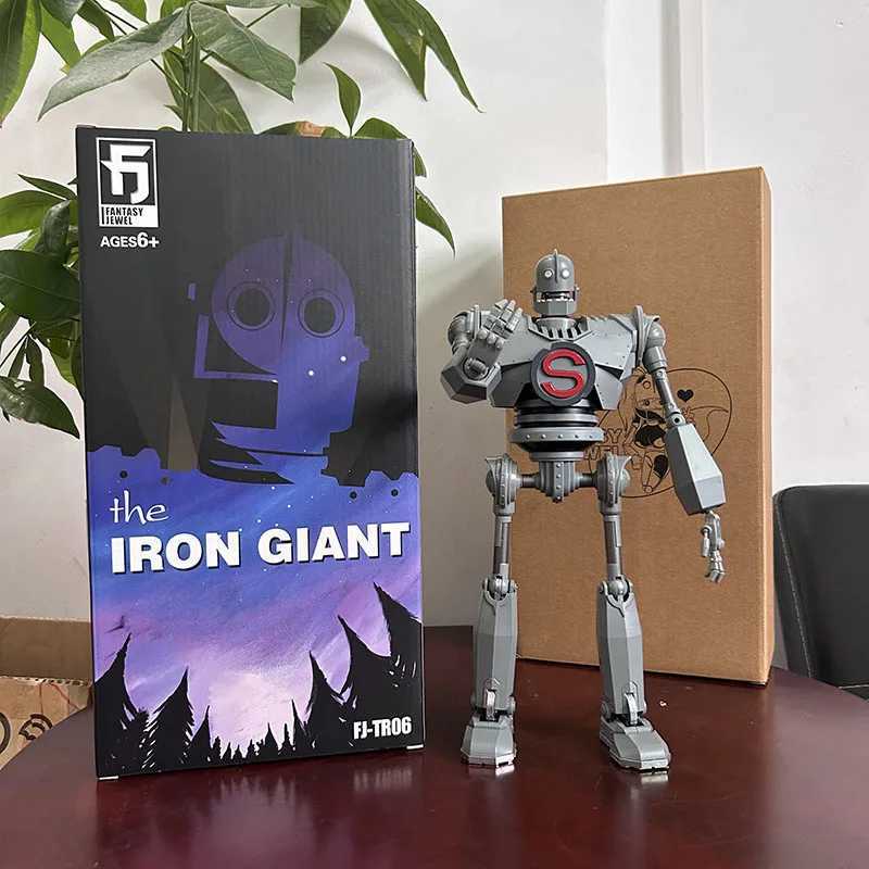 30 CmThe Iron Giant Figure Iron Giant Select Battle Model Alloy Parts Action Figure Robot Model Collectible Toys BirthdayGiftsC250315-image-1048944393