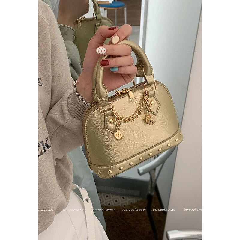 Niche Design, High-End Handbag, Small Carry 2025 New Champagne Gold Shell Bag, Fashionable Single Shoulder Diagonal Cross Bag
