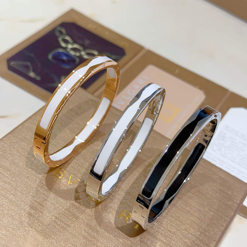 2026 New Design Designer Enamel Bracelet Jewelry Designer Bracelet Luxury Letter Brand Gold Bracelet Ceramic Bracelet Nail Bracelet Wedding Party-image-1105688711