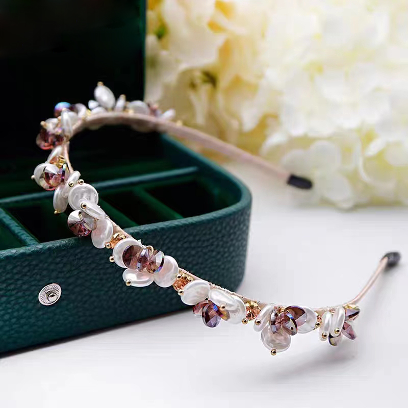 Chic Women&#039;s Sweet Hair Bow adorned with Sparkling Rhinestones A Must-Have Headpiece for Bridal Events and Festivities-image-1049522468