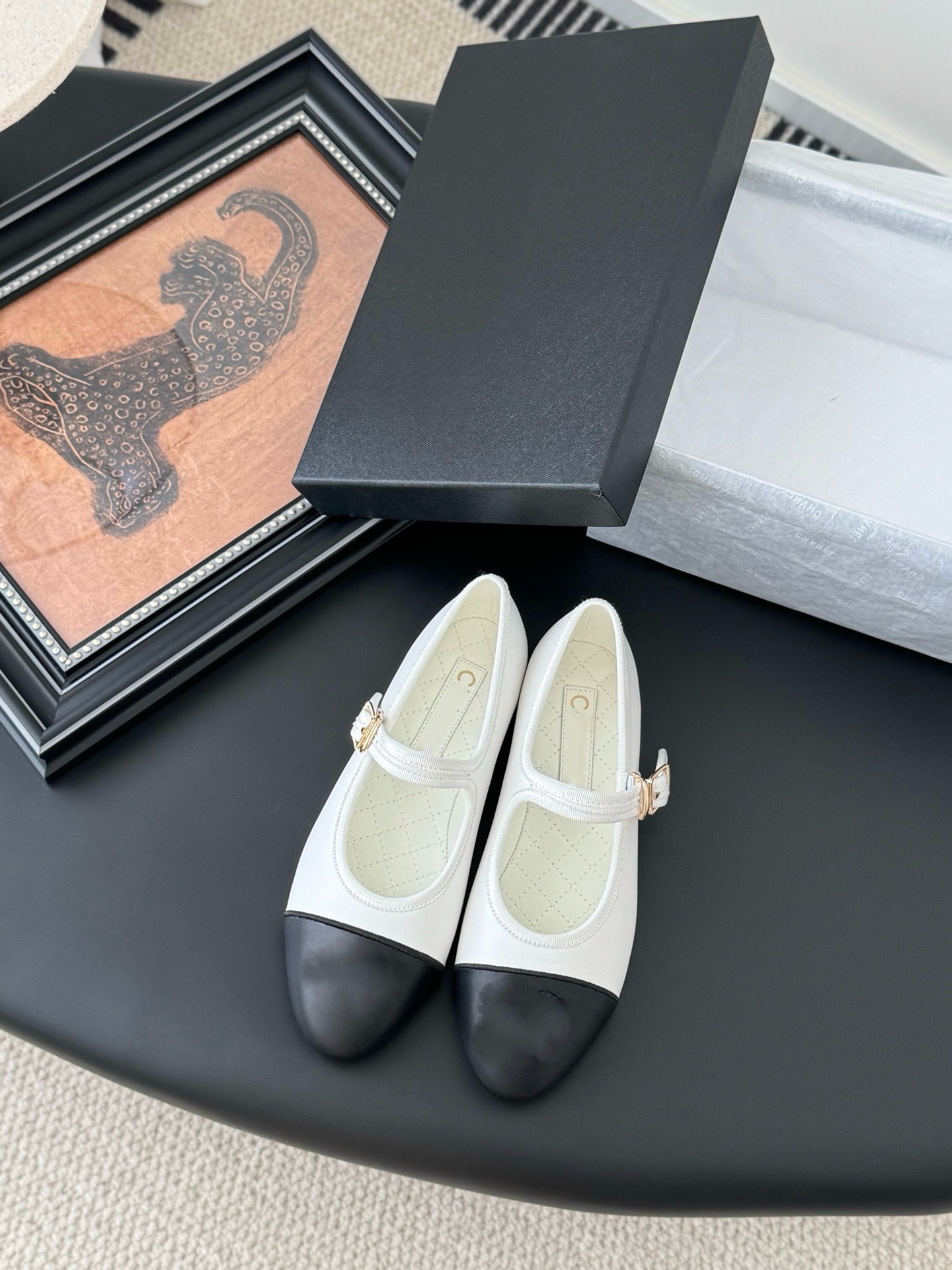 A5-N29 Luxury new designer half slippers for summer outdoor wear with closed toe
