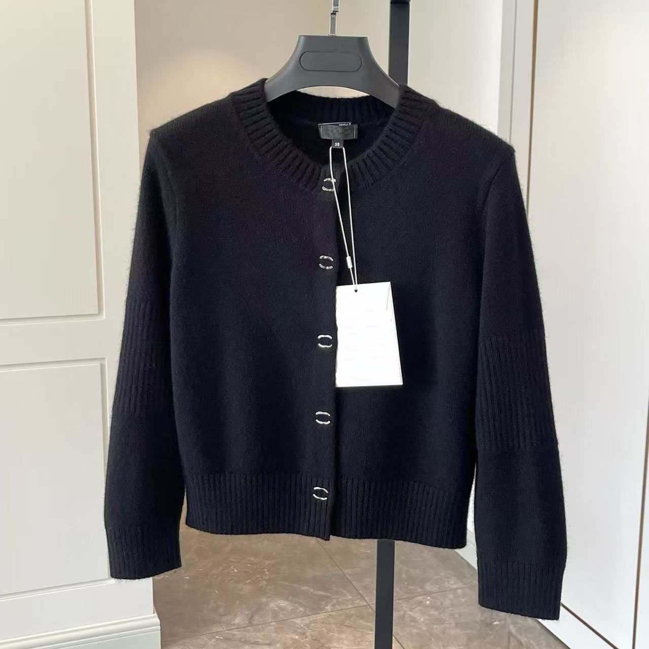 knitted 25SS designer new style women's cardigan sweater letter button decoration spring and summer women's top Asian size S-XL M260805