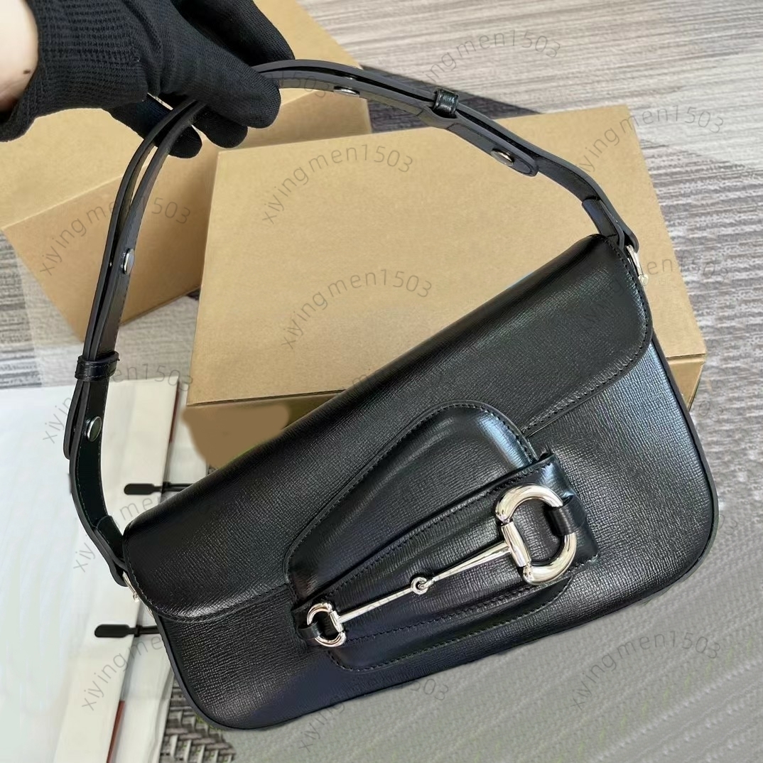 Sacs à main de concepteur asymétrique Horsebit 1955 Sacs à bandouliers réels de mollet en cuir de veau Real Coton Mands Sac à main