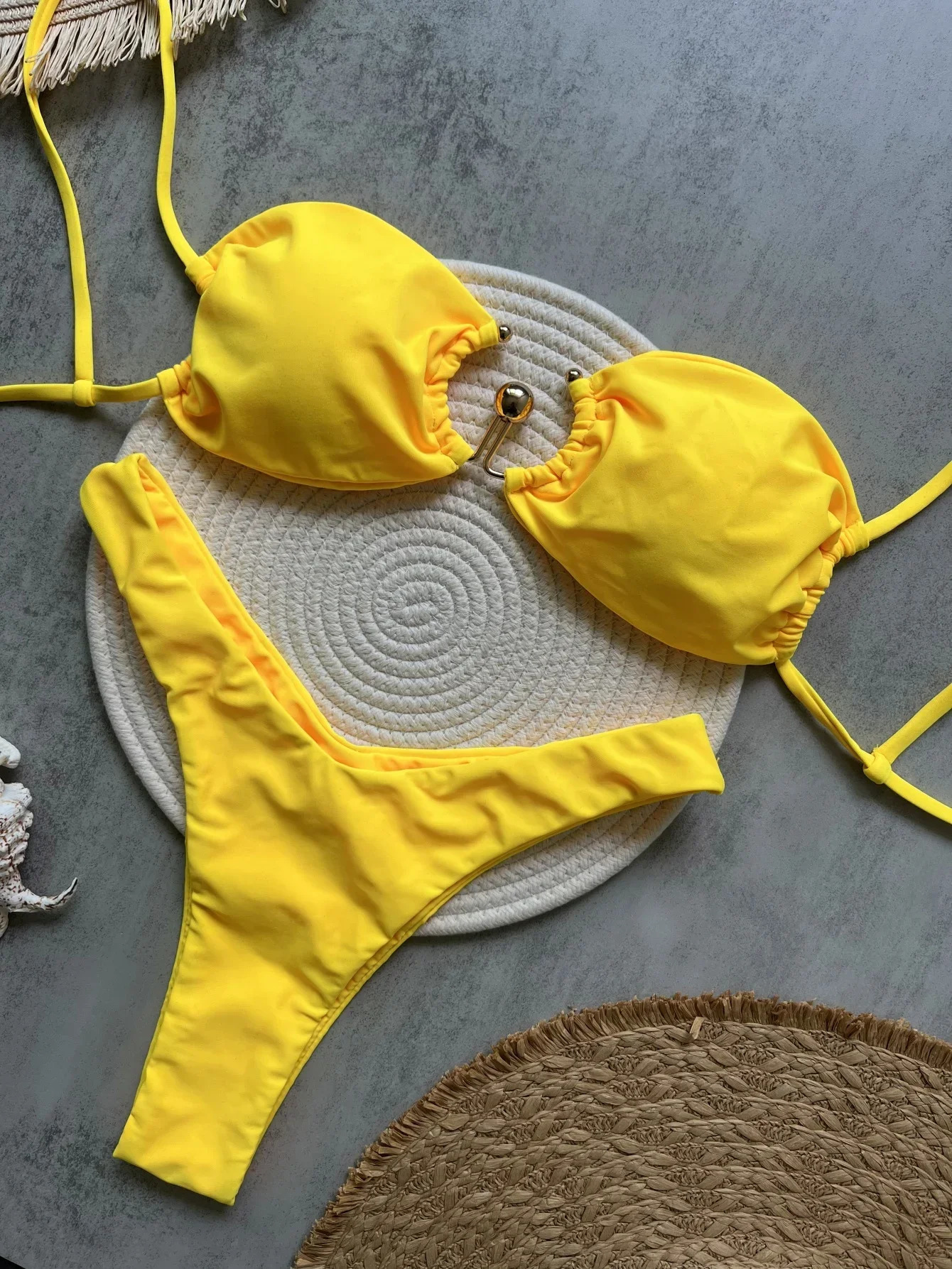 Bikini de bande de bande en forme de U sexy ensemble de maillot de bain sans bretelles de maillot de bain en or Bikini 250318