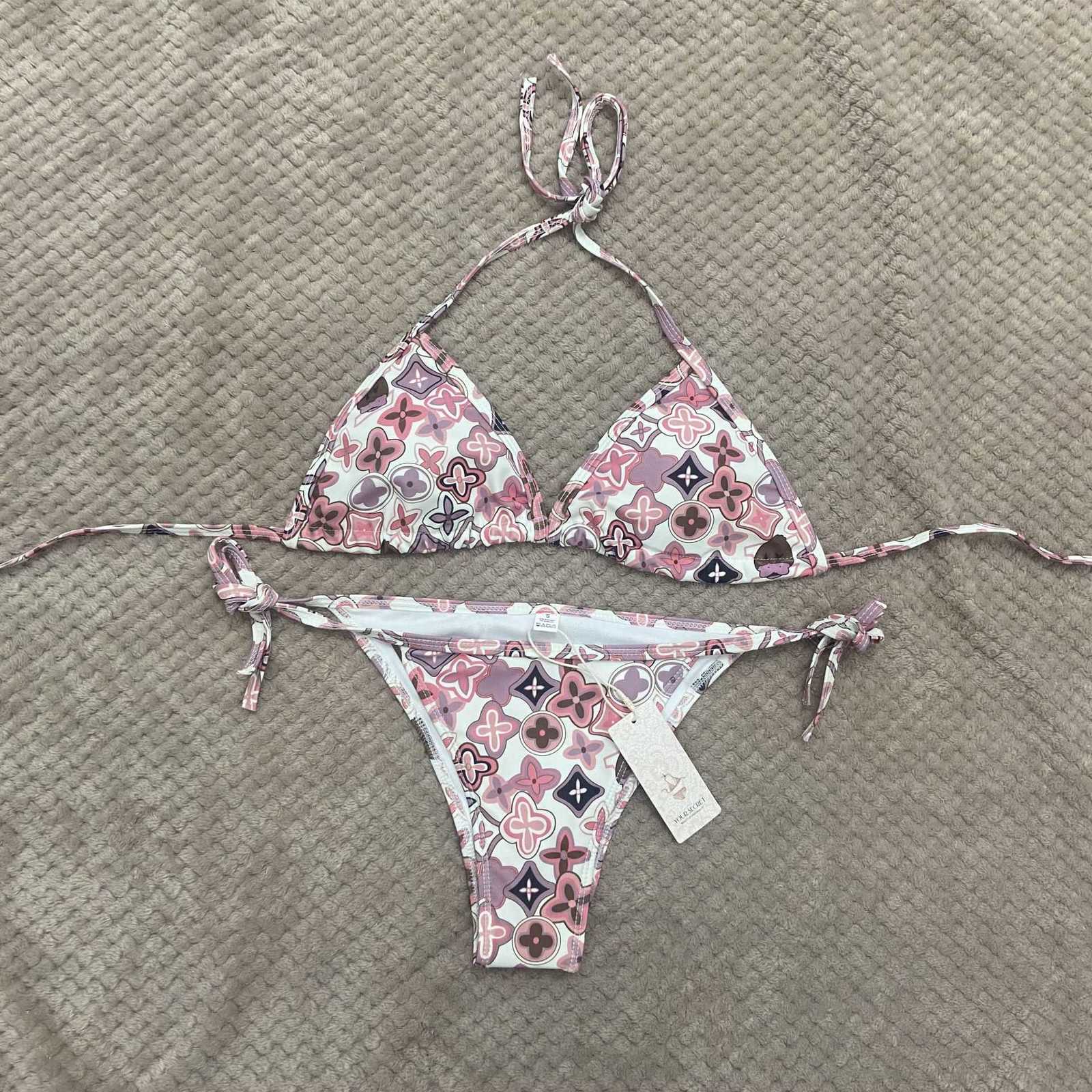 Sweetwwear Designer de maillot de bain d'été du maillot de bain pour femmes avec une valeur esthétique élevée mignon rose imprimer du bikini de b